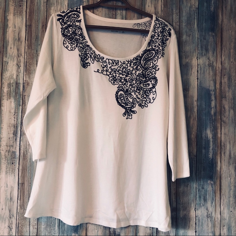 NWOT Dressy T